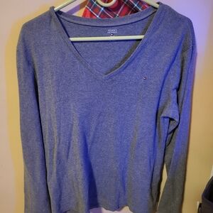 Tommy Hilfiger Women's Blue Long Sleeve V-Neck Top